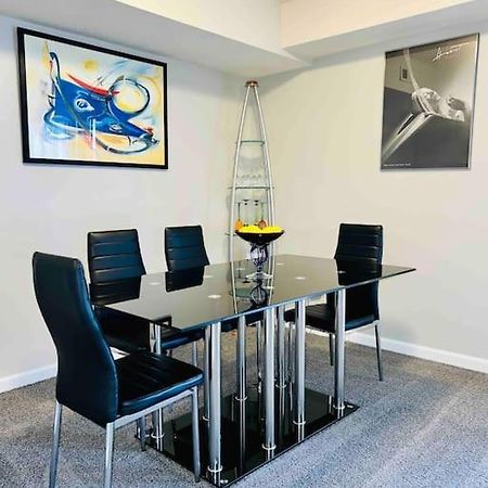 Honoray-Kes Apartment มอนโรวิลล์ ภายนอก รูปภาพ
