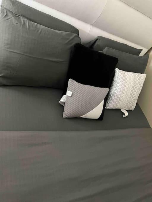 Honoray-Kes Apartment มอนโรวิลล์ ภายนอก รูปภาพ